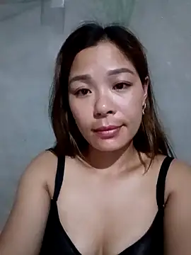 Snapshot of mia0033 chatting on 22, 5, 2026 mia0033 online show from 22, 5, 2026