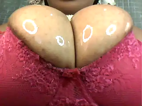megaboobsqueen online show from 5, 7, 2026