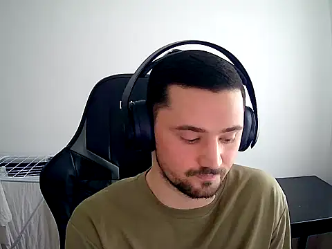 Snapshot of Justforfun4you93 chatting on 9, 4, 2026 Justforfun4you93 online show from 9, 4, 2026