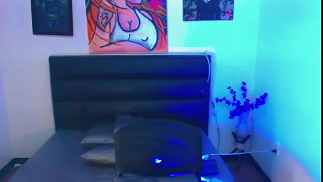 Mia dasilva  online show from 27, 6, 2026