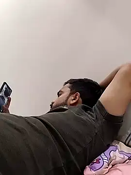 hornydaddy 21 online show from 24, 5, 2026