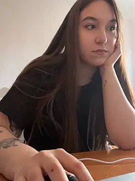 RiannaBrown online show from 14, 4, 2026