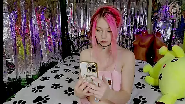 Sansarella online show from 6, 12, 2024