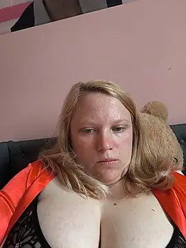 wildaurax online show from 4, 6, 2026