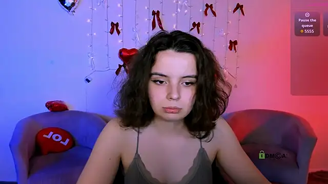 Snapshot of mia_mooon_ chatting on 25, 5, 2026 mia mooon online show from 25, 5, 2026