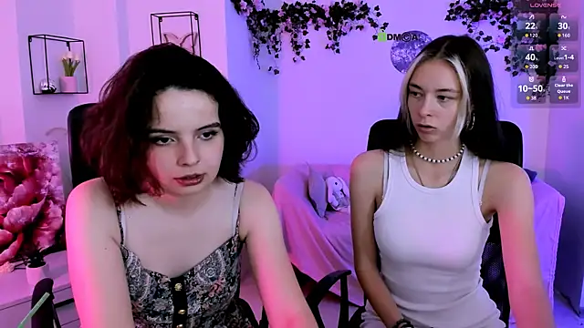 mia mooon  online show from 27, 6, 2026