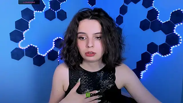 Snapshot of mia_mooon_ chatting on 30, 4, 2026 mia mooon online show from 30, 4, 2026