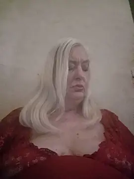 Snapshot of Julia20X chatting on 12, 6, 2026 Julia20X online show from 12, 6, 2026