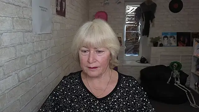 Zuri Zodiac online show from 24, 4, 2026