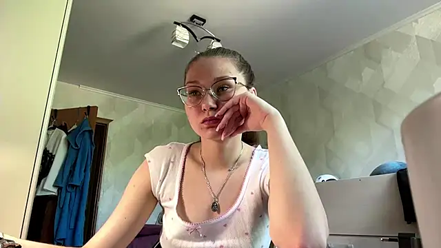 UncaringArtery online show from 10, 6, 2026