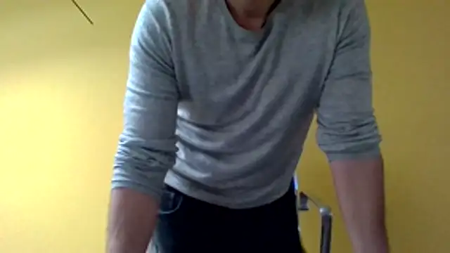 jjjust curiousss online show from 15, 4, 2026