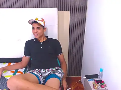 Snapshot of Lukaz_Caballero chatting on 15, 5, 2026 Lukaz Caballero online show from 15, 5, 2026