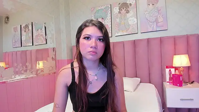 Hellencute18  online show from 2, 6, 2026