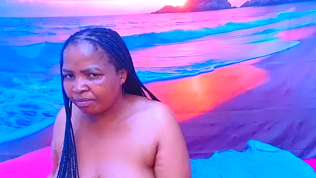 Snapshot of GoldenLuxeLady chatting on 3, 6, 2026 GoldenLuxeLady online show from 3, 6, 2026