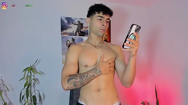 Alex zt7 online show from 22, 4, 2026