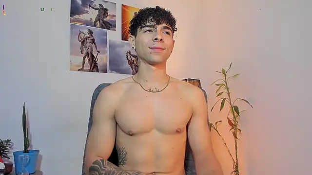 Snapshot of Alex_zt7 chatting on 12, 5, 2026 Alex zt7 online show from 12, 5, 2026