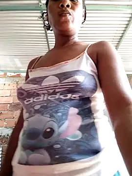 Snapshot of Lili-Sex chatting on 4, 5, 2026 Lili-Sex online show from 4, 5, 2026