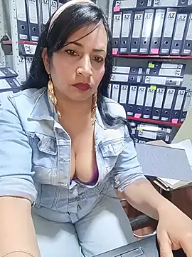 Snapshot of ZOE-WILDER_ chatting on 3, 6, 2026 ZOE-WILDER online show from 3, 6, 2026