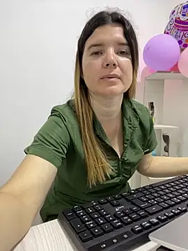 amelia 16 online show from 4, 6, 2026