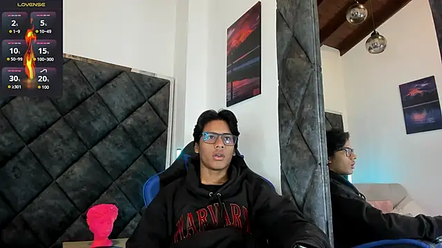 Snapshot of LiamKron chatting on 16, 6, 2026 LiamKron online show from 16, 6, 2026