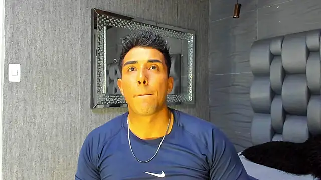 Snapshot of alangreek1 chatting on 16, 4, 2026 alangreek1 online show from 16, 4, 2026