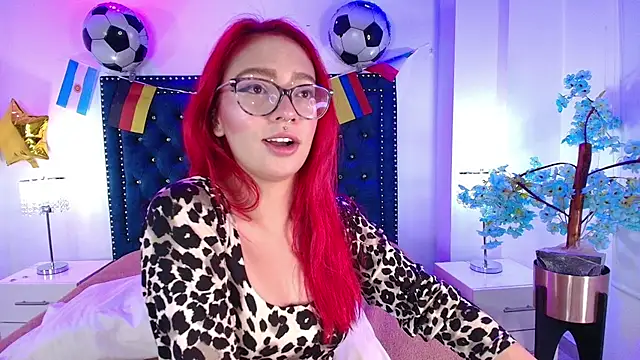 Snapshot of Amelie_adams chatting on 2, 7, 2026 Amelie adams online show from 2, 7, 2026