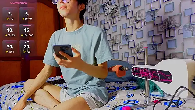 Snapshot of Twink_Sebas7 chatting on 11, 4, 2026 Twink Sebas7 online show from 11, 4, 2026