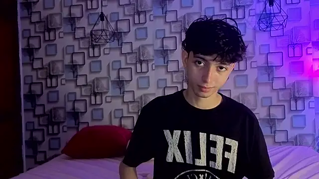 Twink Sebas7 online show from 14, 6, 2026