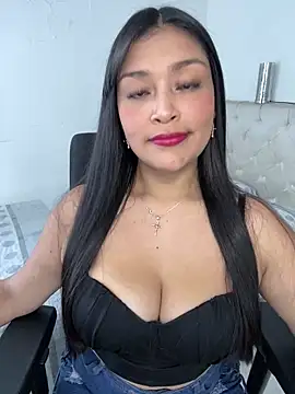 Simplemente Aurora online show from 28, 5, 2026
