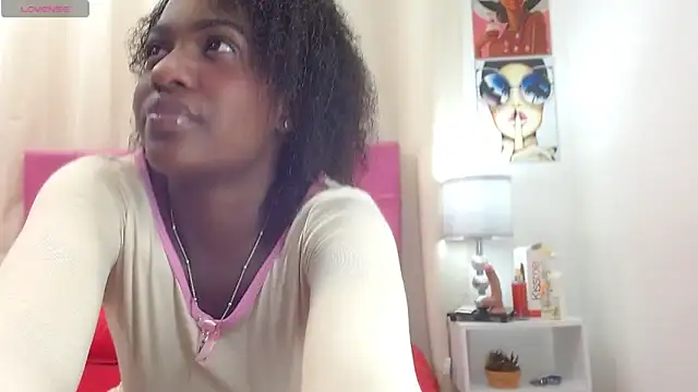Snapshot of Cassandra_Hunt chatting on 22, 4, 2026 Cassandra Hunt online show from 22, 4, 2026