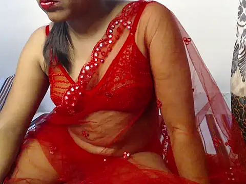 Snapshot of VelvetCoupleLive chatting on 16, 6, 2026 VelvetCoupleLive online show from 16, 6, 2026
