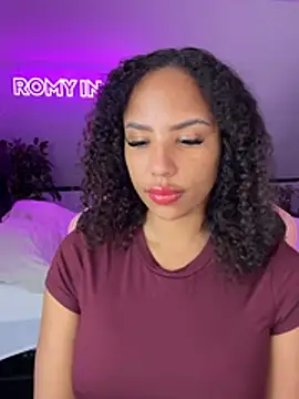 Snapshot of princessromyindy chatting on 28, 4, 2026 princessromyindy online show from 28, 4, 2026