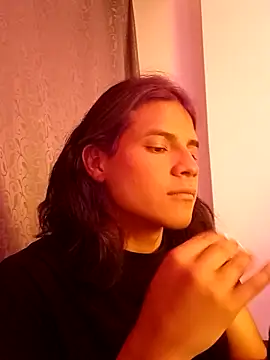 Leilany sexy online show from 15, 4, 2026