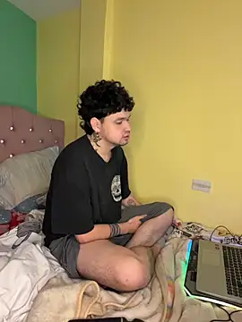 hotlatinocouple   online show from 22, 7, 2026