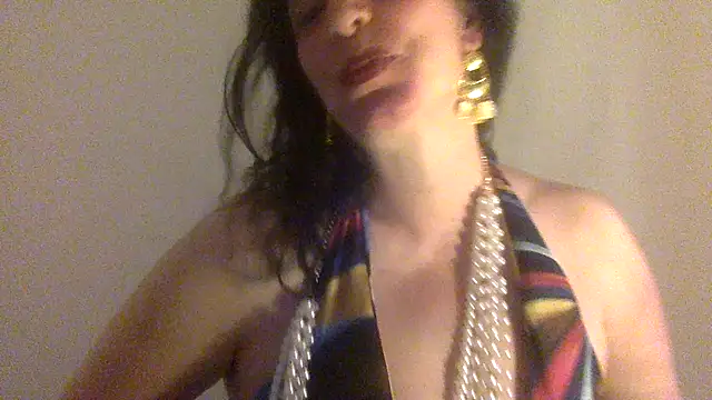 Snapshot of Lizzaa80 chatting on 10, 5, 2026 Lizzaa80 online show from 10, 5, 2026