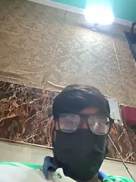 Badbuddy00 online show from 13, 4, 2026