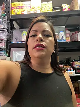 MIA ROSSEEE online show from 3, 6, 2026