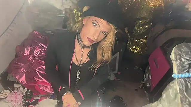 Snapshot of TgirlBrat chatting on 22, 5, 2026 TgirlBrat online show from 22, 5, 2026