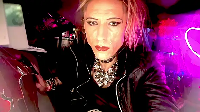 Snapshot of TgirlBrat chatting on 5, 6, 2026 TgirlBrat online show from 5, 6, 2026