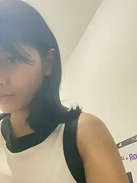 Snapshot of xoxo_anny chatting on 27, 5, 2026 xoxo anny online show from 27, 5, 2026