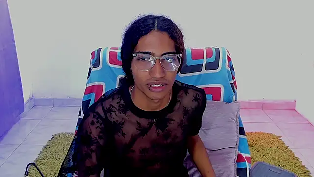 triiangel latinboy online show from 20, 7, 2026