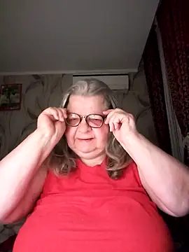 MartaMia68 online show from 5, 5, 2026