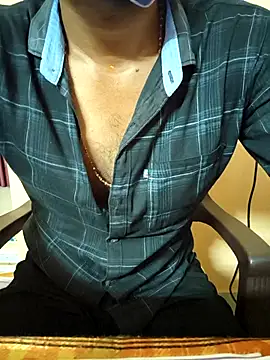 bullhottamil online show from 15, 4, 2026