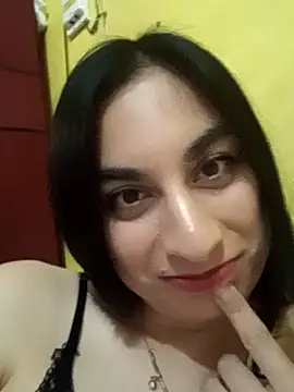 Perlizz 95 online show from 11, 4, 2026