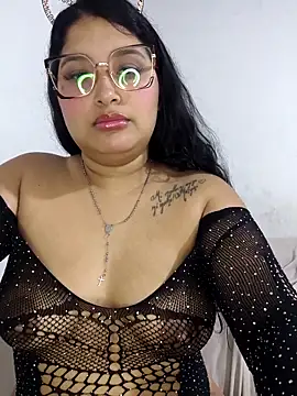 Maddy Kay online show from 17, 4, 2026