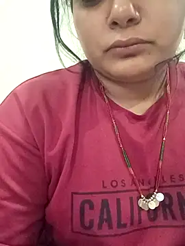 Snapshot of bhabhi-lovely chatting on 23, 4, 2026 bhabhi-lovely online show from 23, 4, 2026