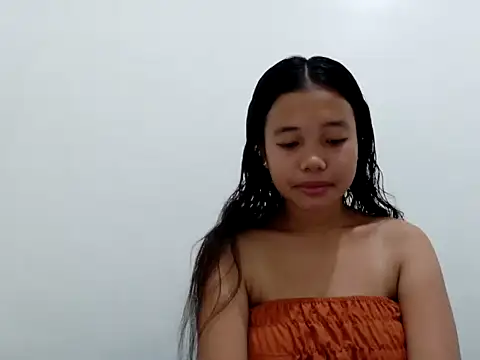Snapshot of Pinaysweetgirl chatting on 18, 4, 2026 Pinaysweetgirl online show from 18, 4, 2026