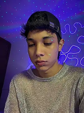 Snapshot of RoughDiamond_ chatting on 2, 7, 2026 RoughDiamond online show from 2, 7, 2026