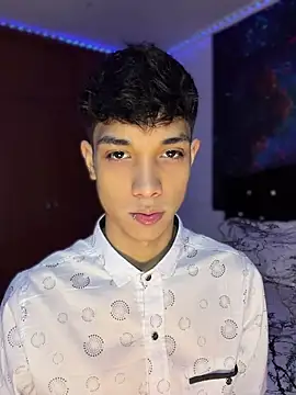 RoughDiamond  online show from 13, 4, 2026