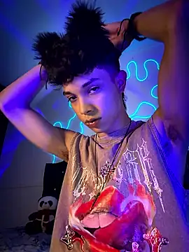 Snapshot of RoughDiamond_ chatting on 14, 7, 2026 RoughDiamond online show from 14, 7, 2026
